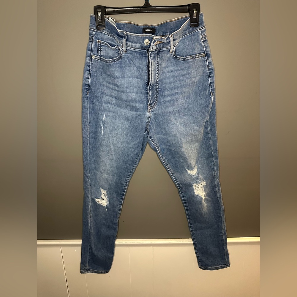 Express Women's Light Blue Distressed Jeans